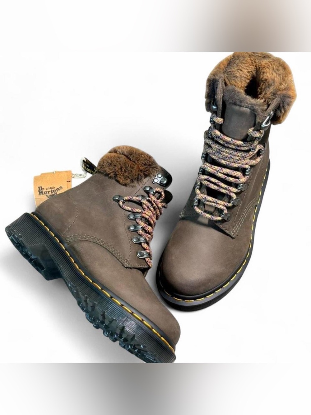 NWT Dr. Martens 1460 Serena Collar W6 Faux Fur Lined Multi Lace Up Boot WarmWair
